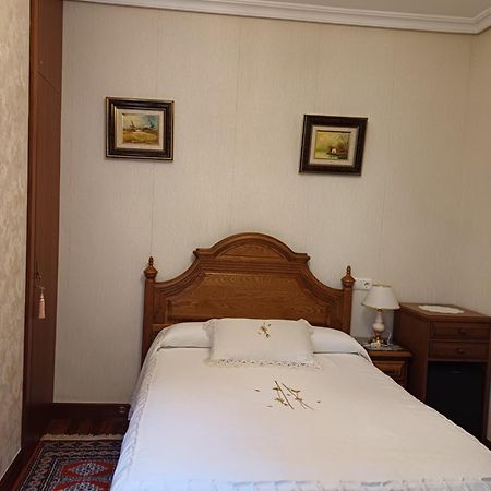 Pension Lorea San Sebastián Dış mekan fotoğraf